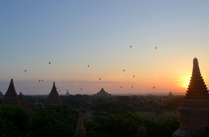 Lever du soleil bagan myanmar birmanie 1 Lever du soleil bagan myanmar birmanie 1