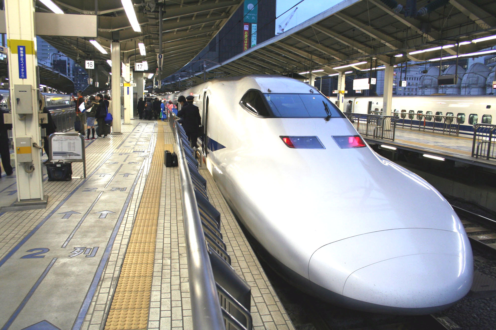 Shinkansen-Nozomi-Tokyo-Japon-Train-JR-Pass