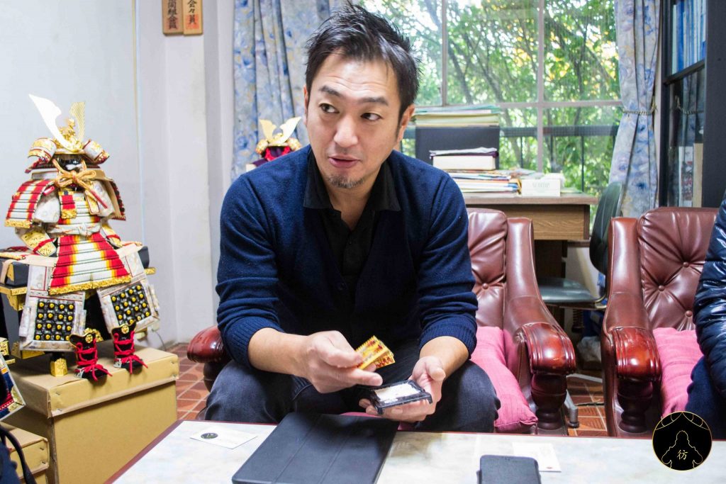 samurai-phone-cover-protection-telephone-saitama-craft-makers-artisanat-japon-tokyo-1