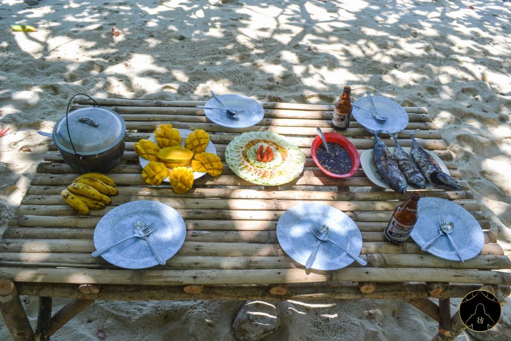 Port Barton Palawan Philippines 05 - Ile Plage Exotic Island Déjeuner Poisson Mangue Riz