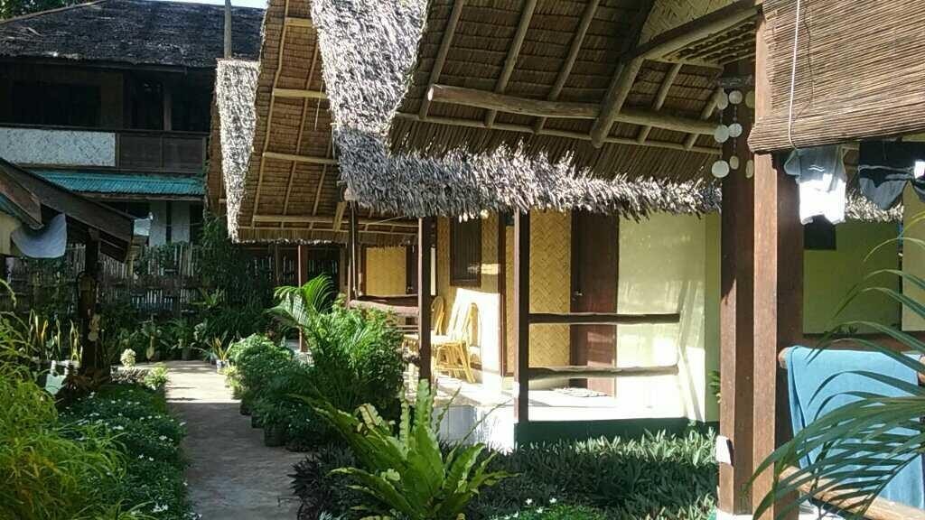 Port Barton Palawan Philippines Kiwi Lodge Auberge Hotel