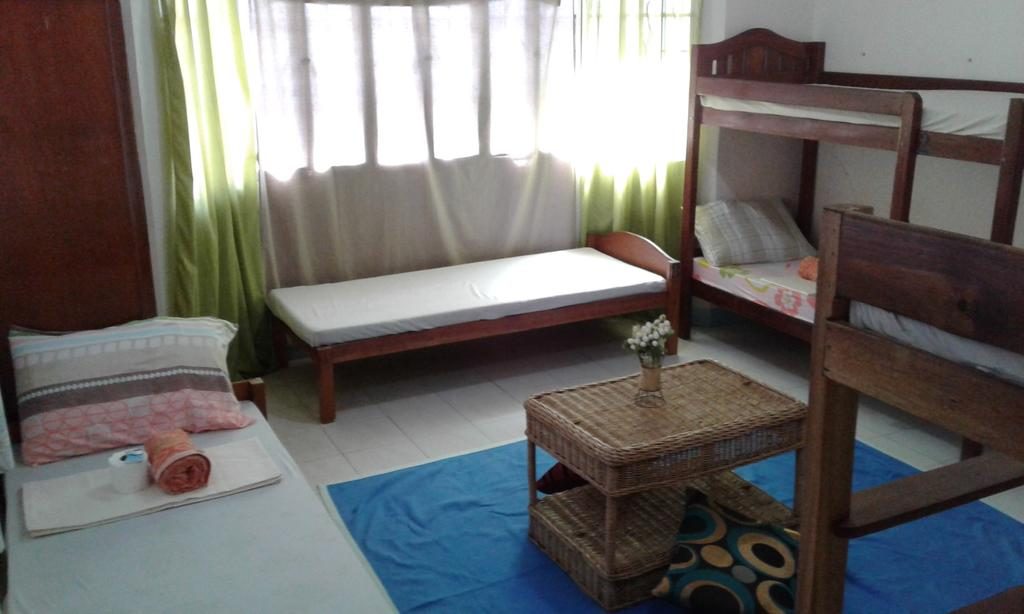 Puerto Princesa Palawan Philippines Auberge Edam & Ace Hostel