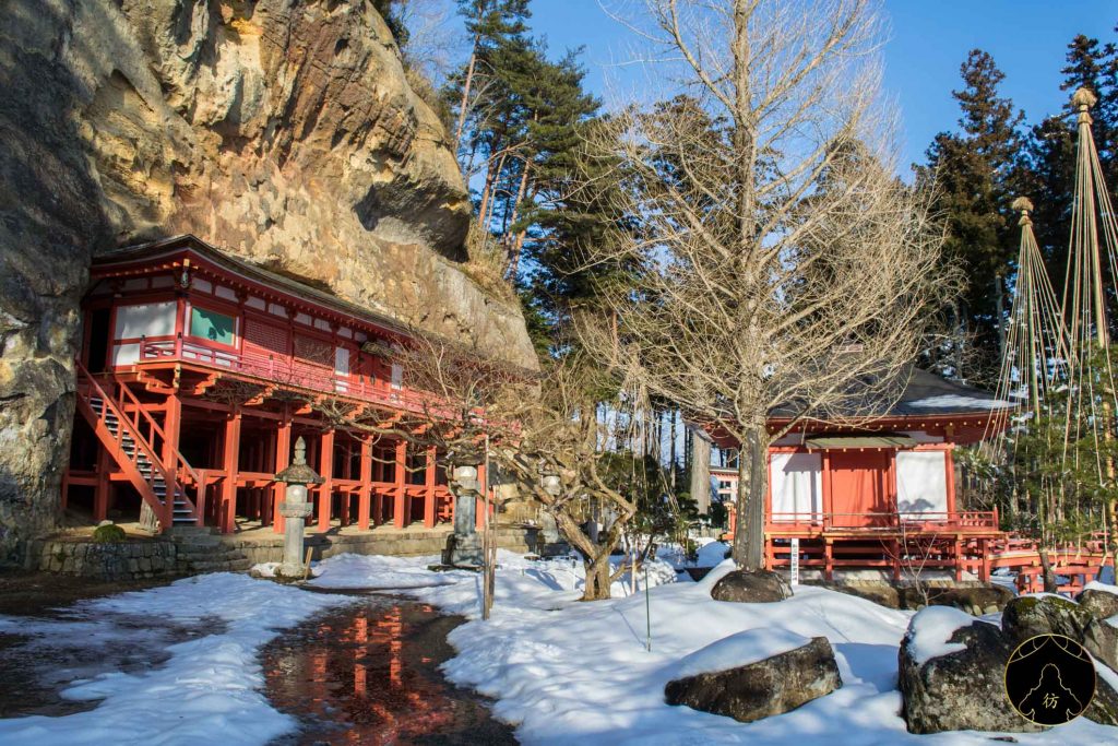 Iwate Japon - Temple Takkoku Iwaya bishamondo 05