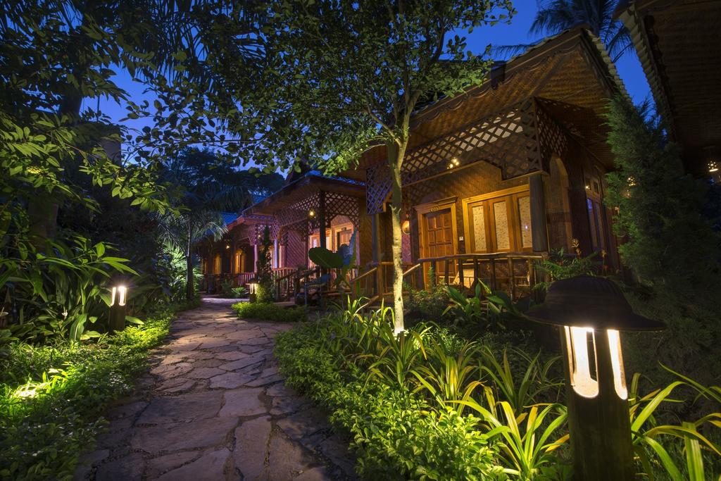 Tai House Resort Hsipaw Myanmar