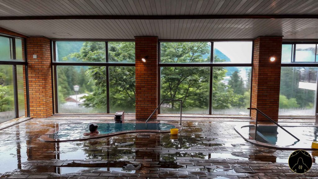 Niigata Japon - Relaxation au onsen du Ryokan Takahan 05
