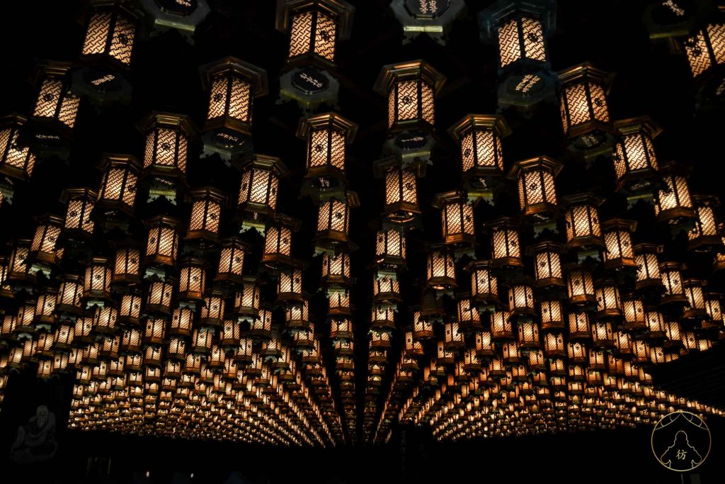 Miyajima Japon - Le sanctuaire Daishoin 18 grottes Henjokutsu