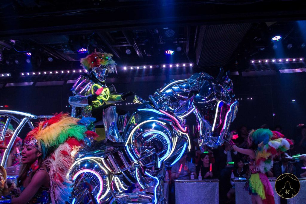 Robot Restaurant Tokyo Japon 10