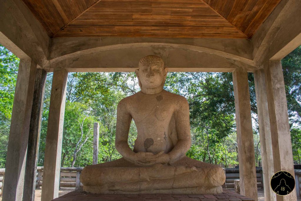 Anuradhapura Sri Lanka - La statue Samadhi Bouddha 2