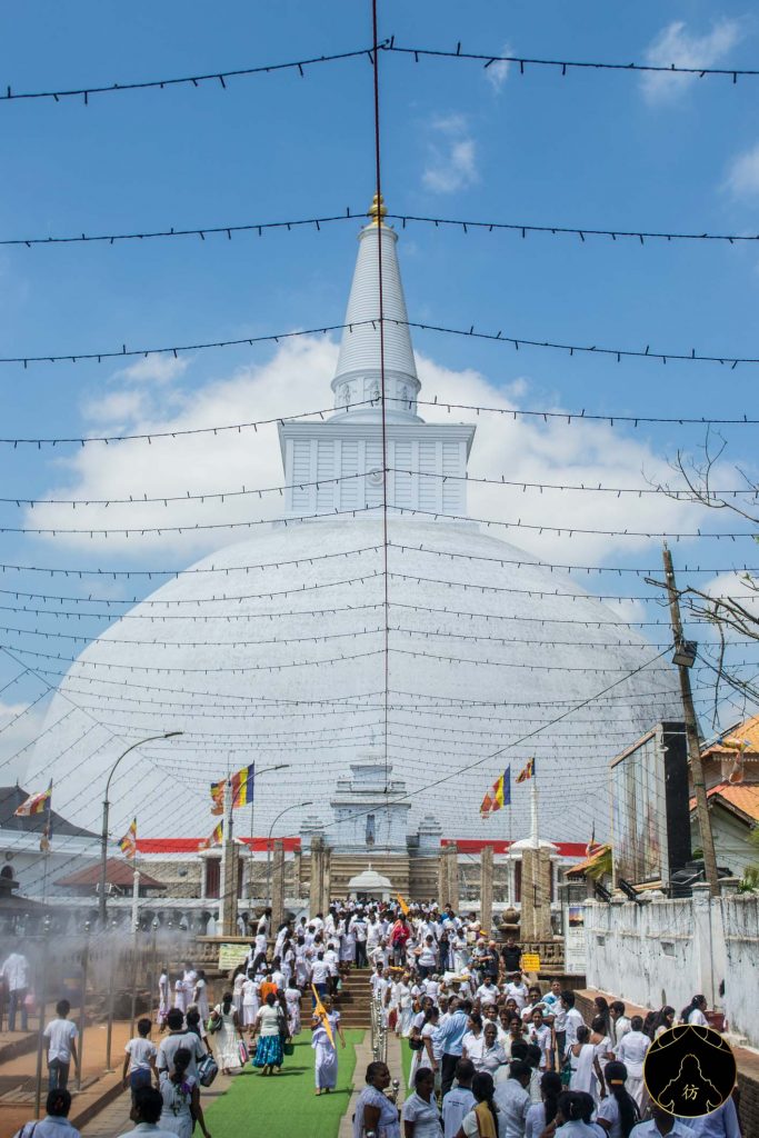 Anuradhapura Sri Lanka - Ruwanwelisaya 3