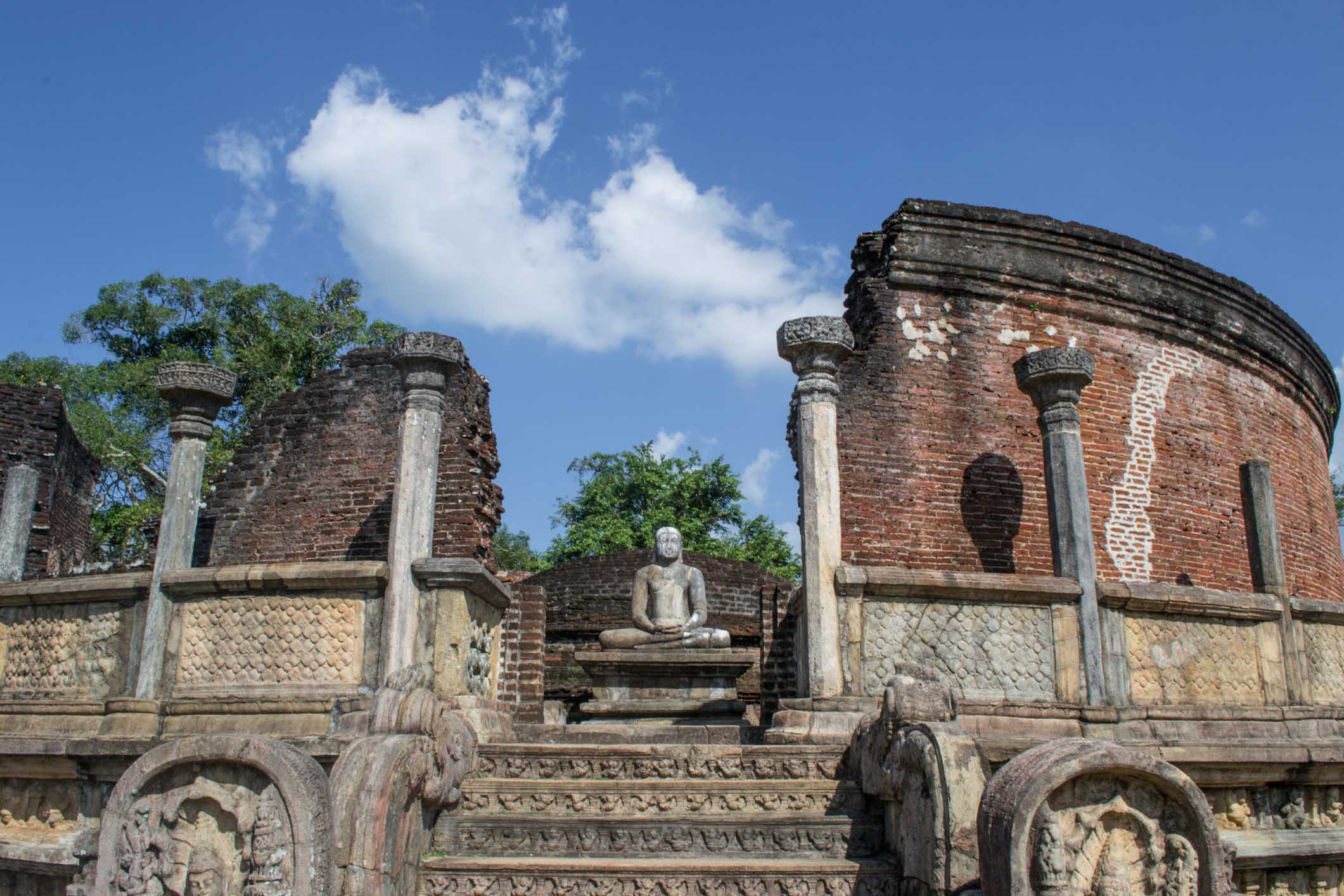 Polonnaruwa Sri Lanka - Dalada Maluwa (Le quadrangle sacré) Vatadage Couverture