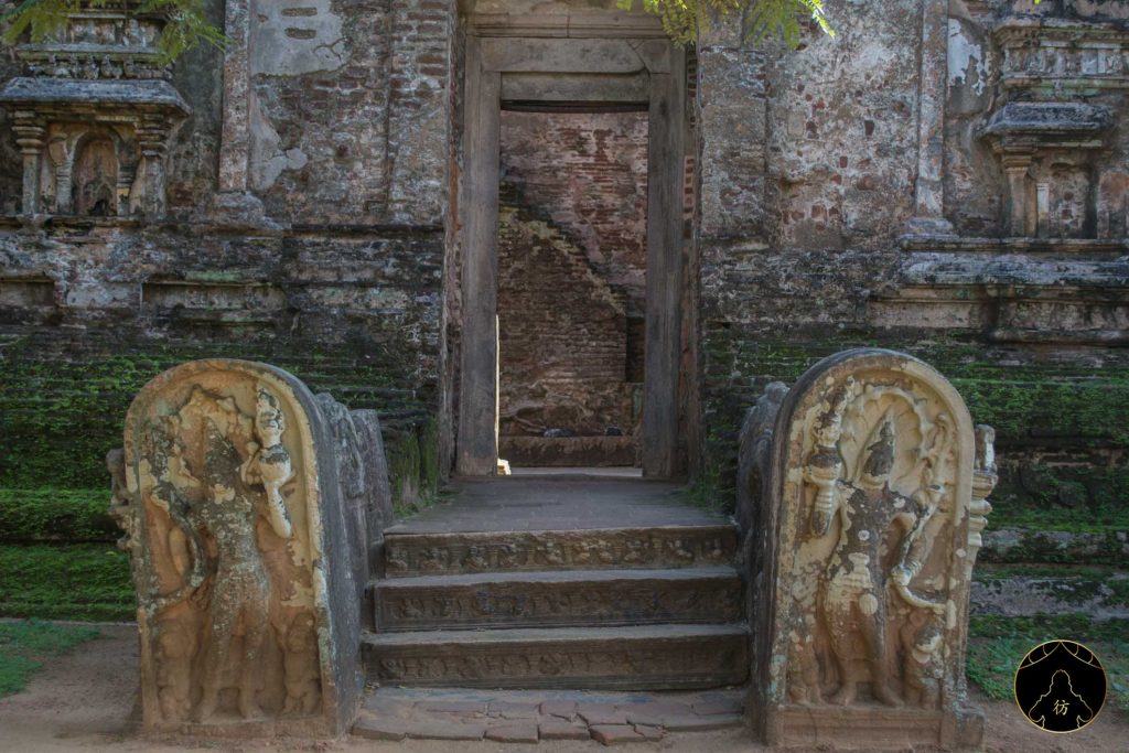 Polonnaruwa Sri Lanka - Le temple Lankatilaka Viharaya 4