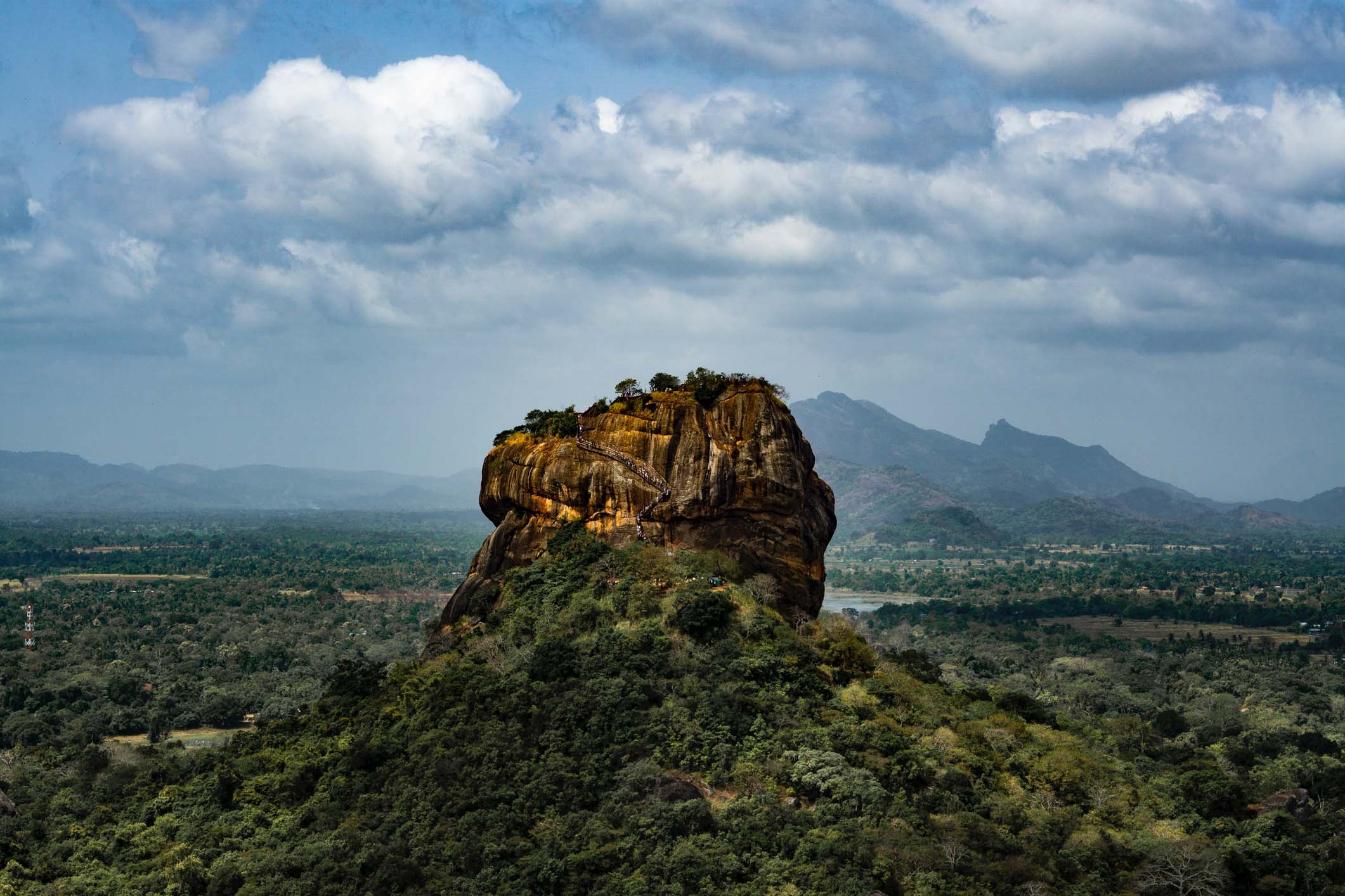 Sigiriya Sri Lanka | Conseils pour visiter le Rocher du Lion et ses alentours