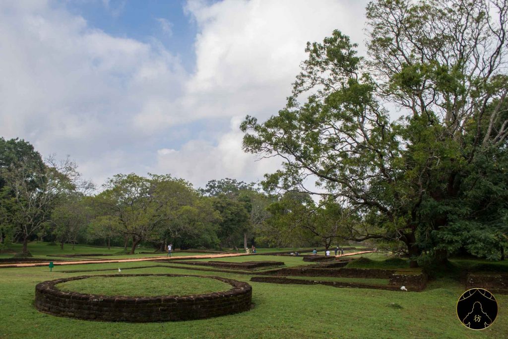 Sigiriya Sri Lanka - L'ascension du rocher du lion 2