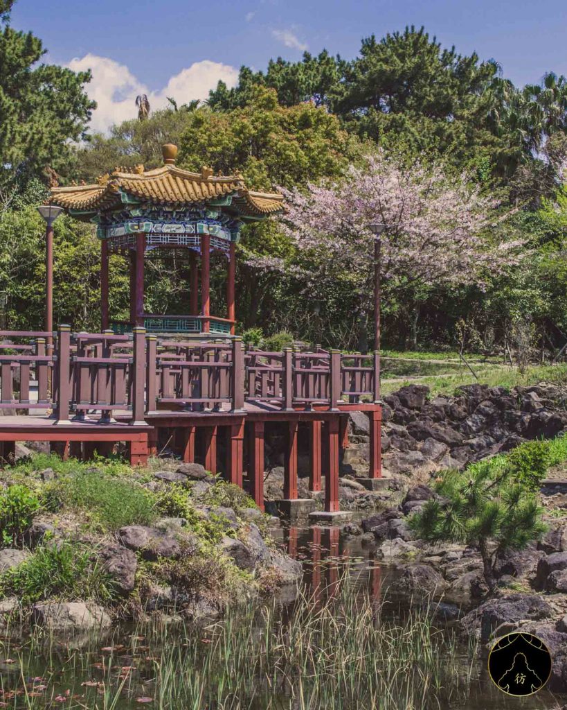 Île de Jeju Corée du Sud #15 - Les chutes d'eau Jeonbang 2 Temple