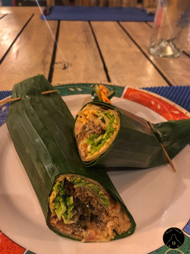 Où manger à Amed Bali - Restaurant The Grill 3 Wrap Falafel Hummus
