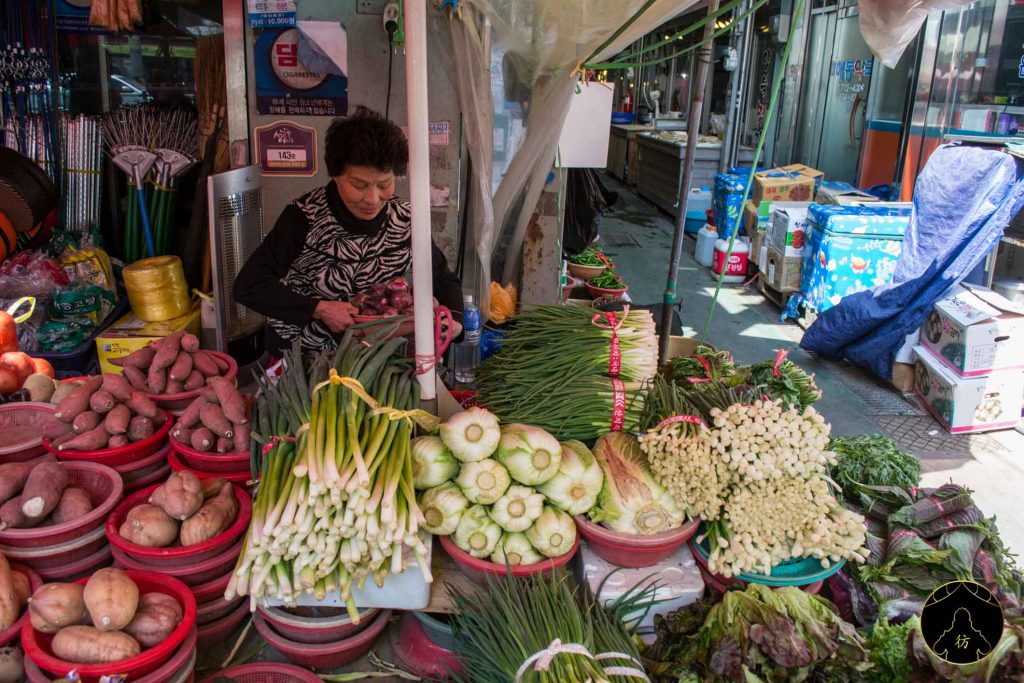 Gyeongju Corée Du Sud - Le marché de Seongdong 1