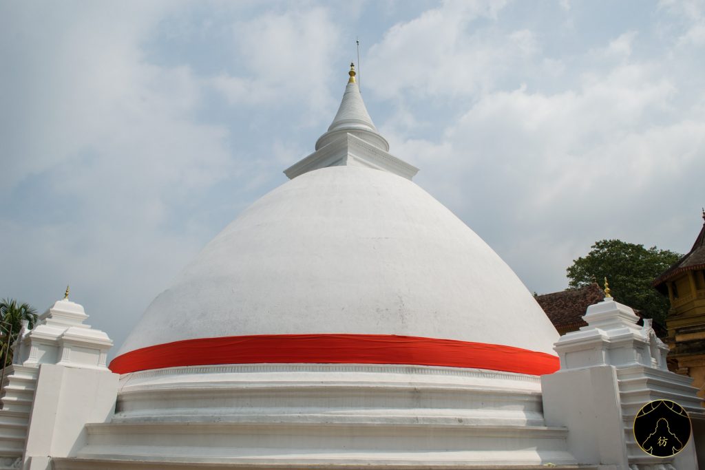 Spot #9 - The Kelaniya Raja Maha Viharaya Temple