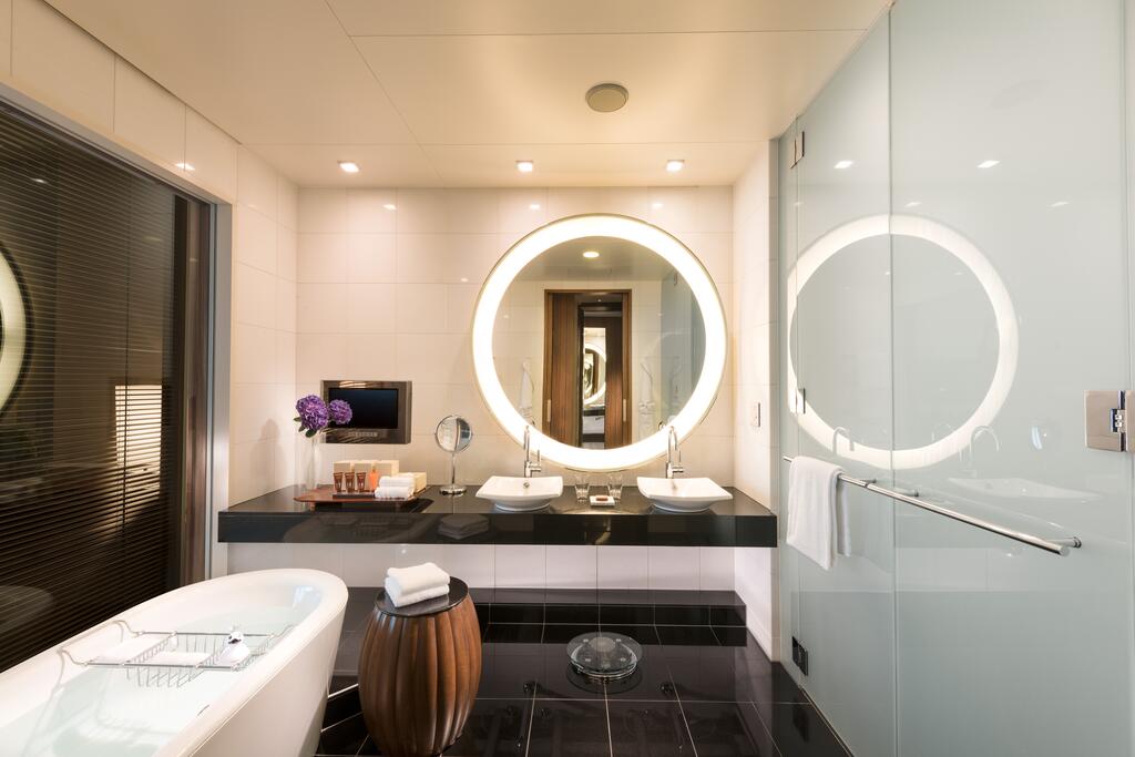 Best Luxury Hotels in Tokyo - Conrad Tokyo 1