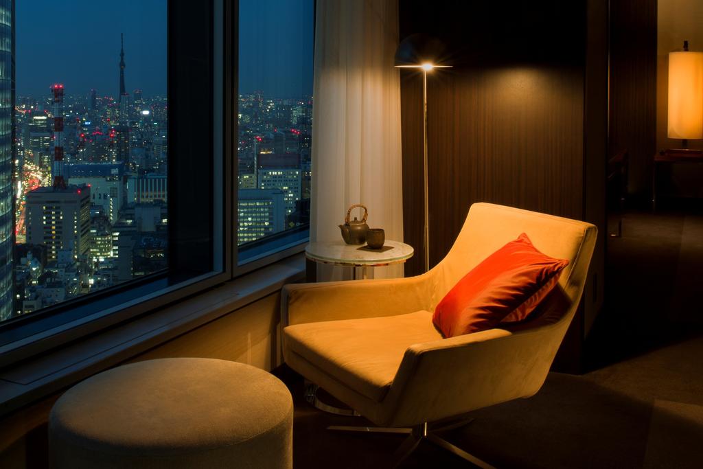 Best Luxury Hotels in Tokyo - Conrad Tokyo 1