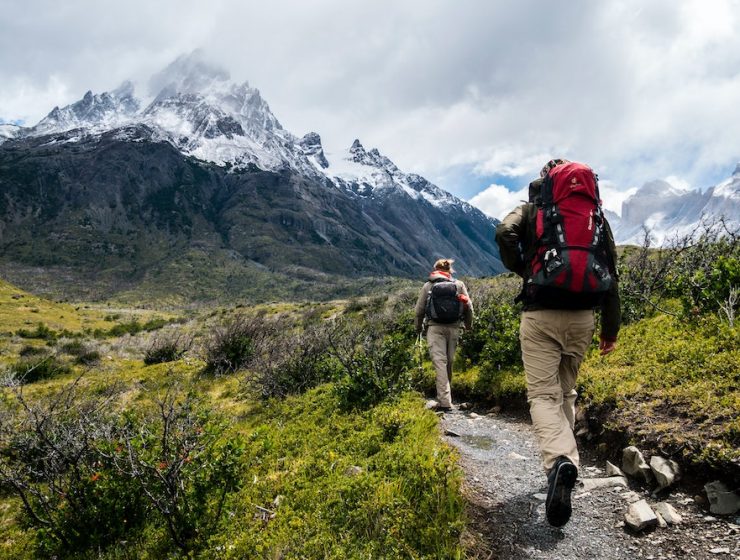 Best minimalist hiking shoes Men women
