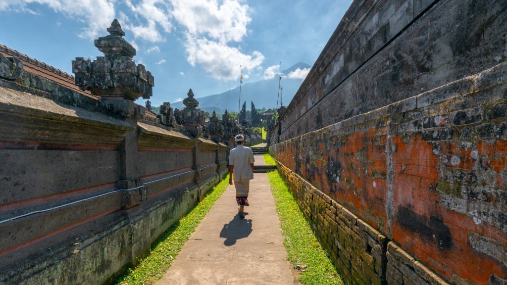 Temple De Besakih Bali 4