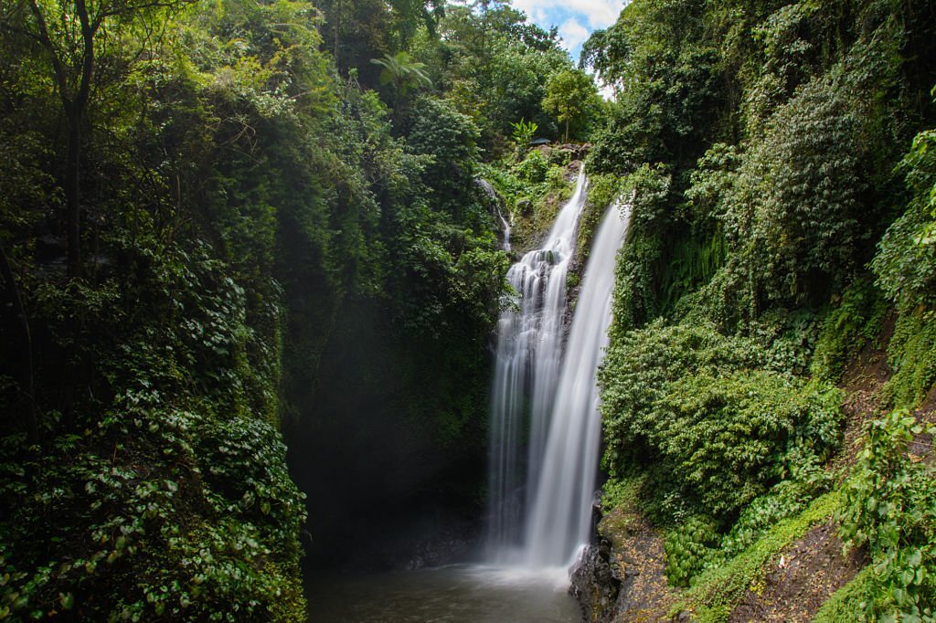 Chutes D'eau Aling-Aling