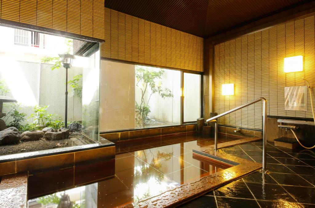 Osaka Ryokan Kuramoto 2